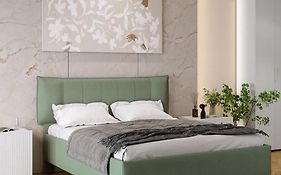 Smart-House-Central-Rent-Rooms-Free-Parking